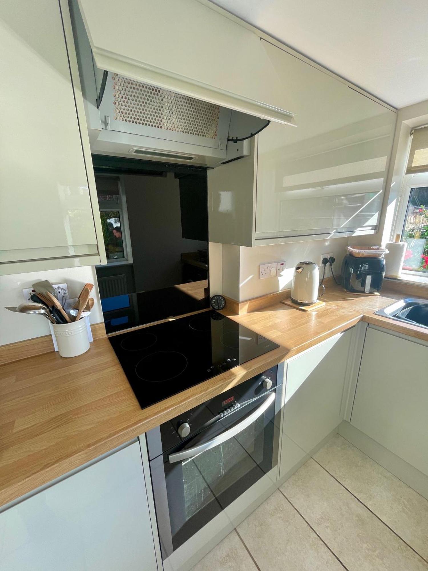Traveller Award Winner For 2025 For Visits To Wirral, Chester, Wales And Liverpool Holiday home *